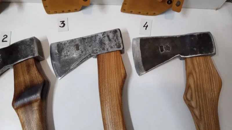 Сокири з Німеччини клеймовані,топор кований 70-80років,сокира-колун. — фото 4