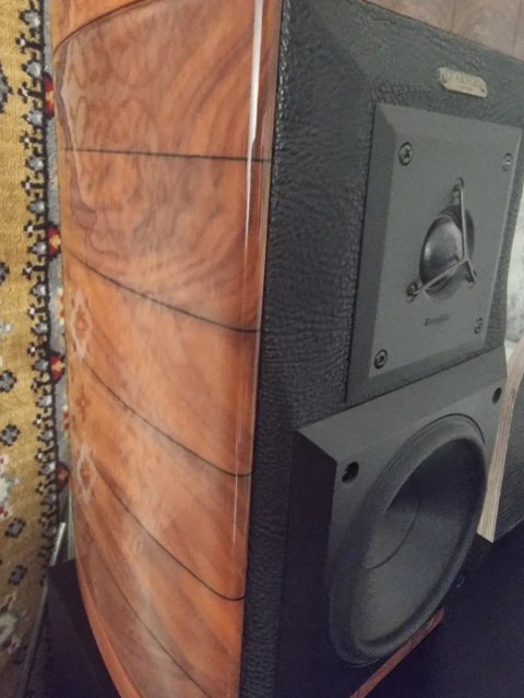 Sonus Faber Guarneri Homage