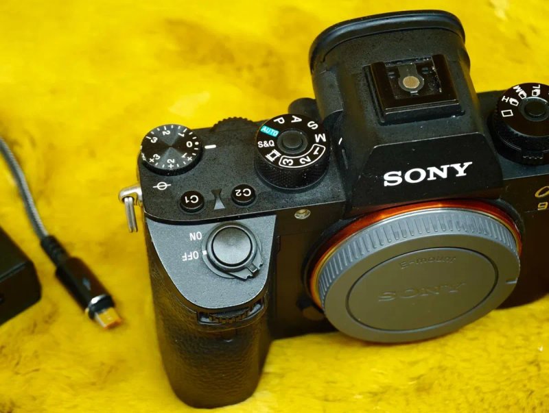 Sony a9 (ILCE-9) body -- ‼️Репортажний монстр ‼️-- 8355 кадрів -- 2 акумулятори! — фото 3