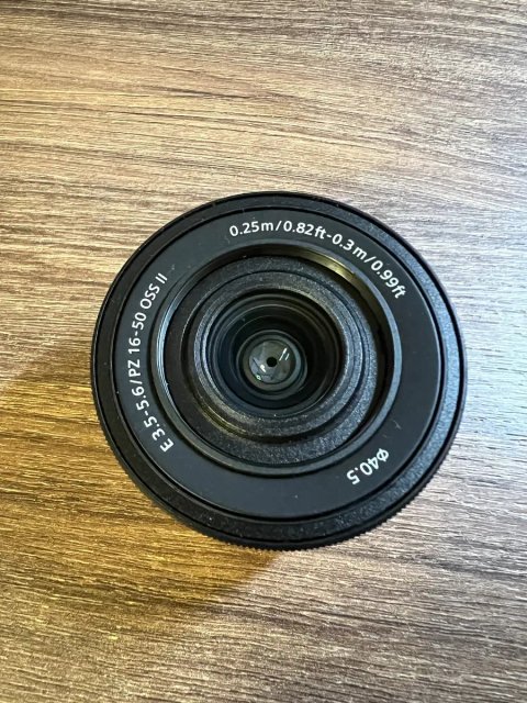 Sony e 16-50mm f/3.5-5.6 oss ii