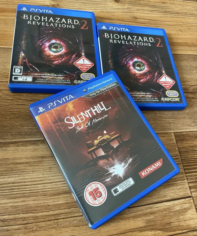 Sony PS Vita: God of War, NFS, Silent Hill,Resident Evil,Mortal Kombat — фото 8