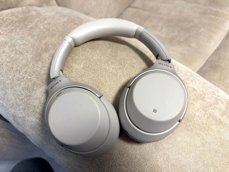 Sony WH-1000XM3 Silver (бежеві) відмінний стан, оригінал, комплект — фото 3