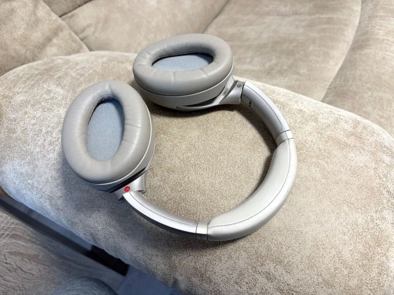 Sony WH-1000XM3 Silver (бежеві) відмінний стан, оригінал, комплект — фото 5