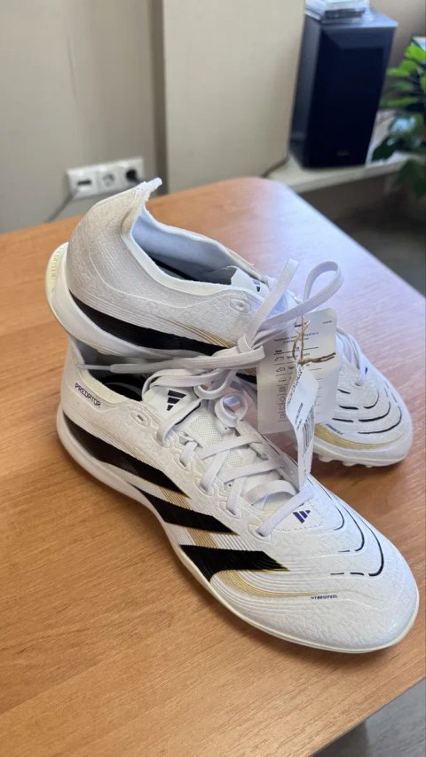 сороконожки Adidas Predator League TF модель  (JI1134) – Розмір  40 2/3 (25.5 см)