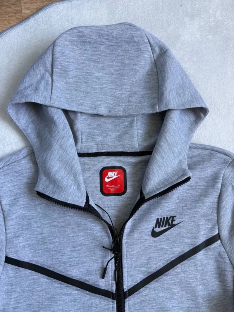 Спортивний чоловічий костюм Nike розмір L XL Сірий чоловічий костюм Найк розмір Л ХЛ — фото 3