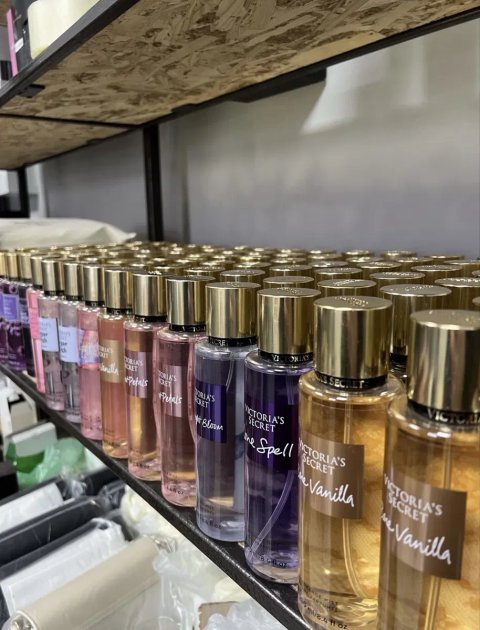Спрей для тіла Victoria’s Secret. Міст Вікторія Сікрет 250 мл LUX 1:1