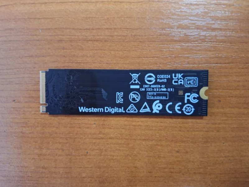 SSD WD SN560 1Tb NVMe M.2 Gen4x4 — фото 2