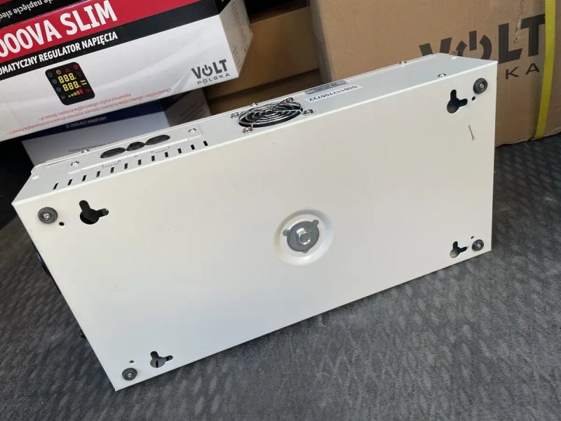 Стабілізатор Volt Polska AVR 3000VA SLIM 3000 Вт — фото 6