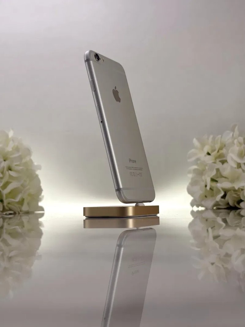 Стан Нового iPhone 6 128GB Silver (Магазин Гарантія) — фото 5