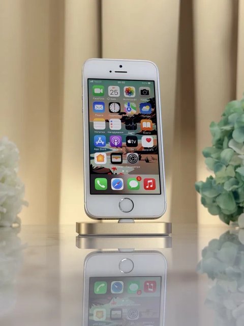 Стан Нового! iPhone SE-1 Silver Без ремонтів! (Магазин Гарантія)