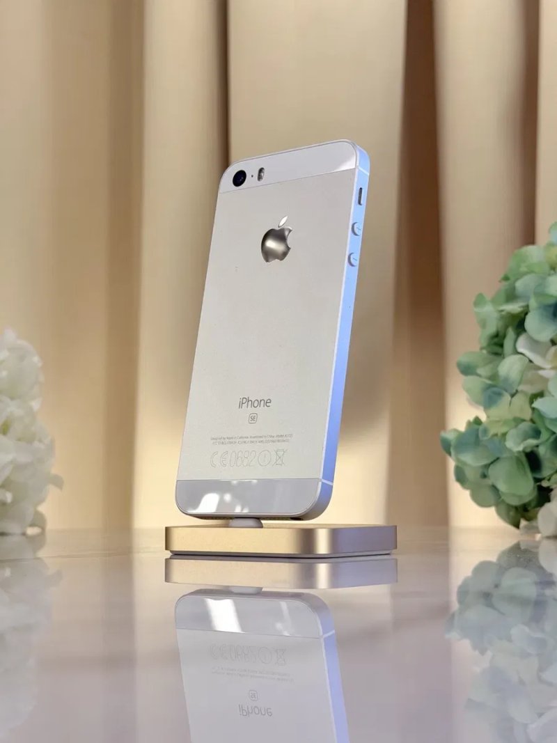 Стан Нового! iPhone SE-1 Silver Без ремонтів! (Магазин Гарантія) — фото 8