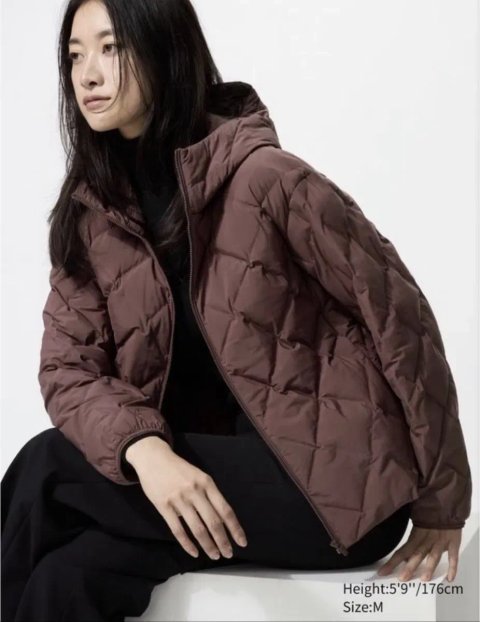 Стильна стьобана куртка uniqlo pufftech puffertech parka (колір wine)