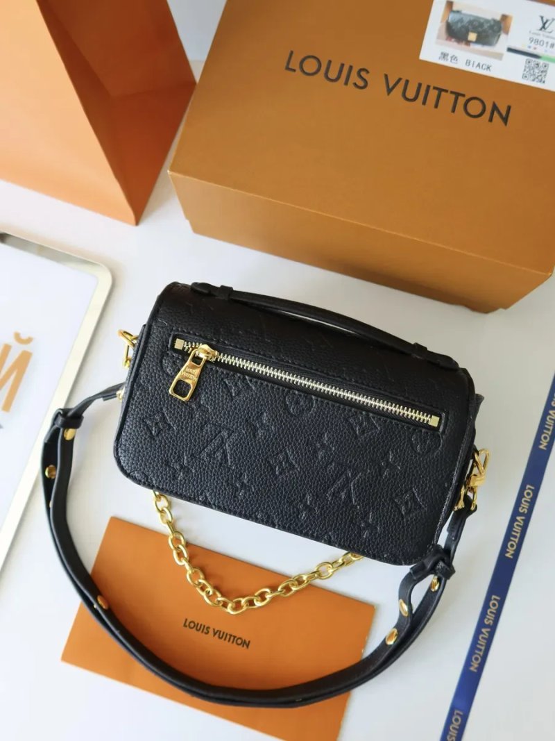 Стильна жіноча сумочка чорна шкіряна натуральна шкіра Louis Vuitton Pochette Metis black сумка женская черная кожаная натуральная кожа луи витон метис — фото 4