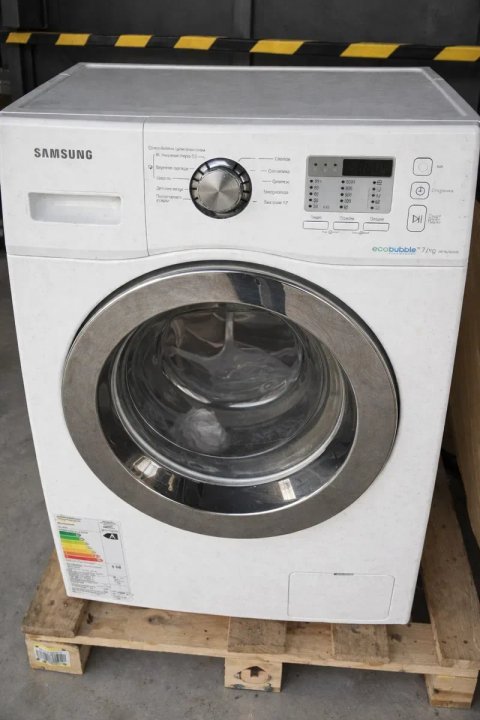 Стиральная машина б у Samsung WF0590NRW