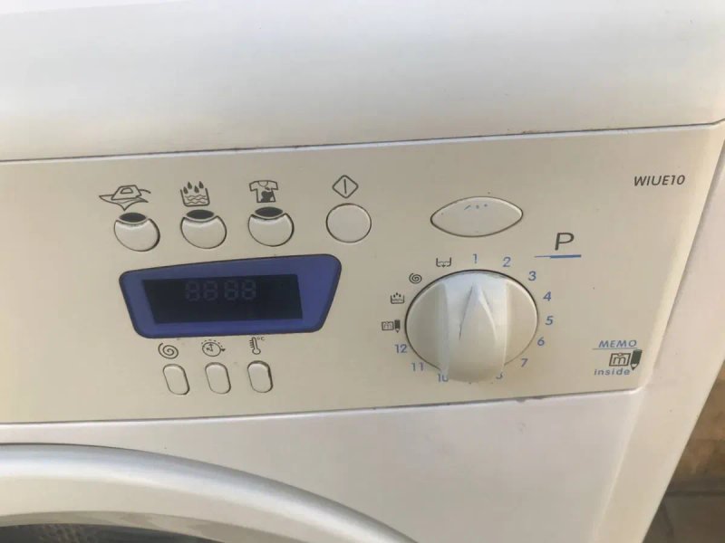 Стиральная машина Indesit 4кг узкая Пральна машина — фото 4