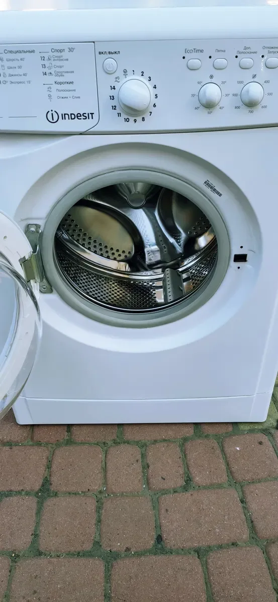 Стиральная машинка Indesit на 5 кг — фото 3