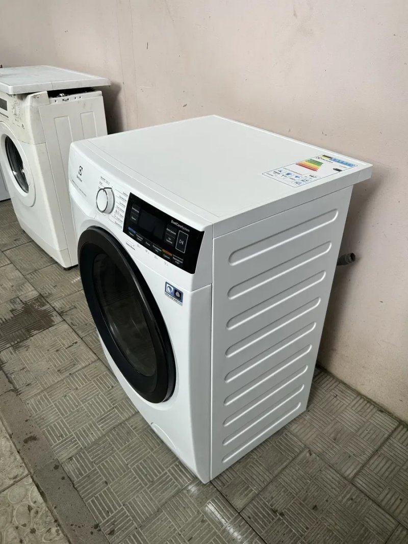 Стирально-Сушильная машина Electrolux 8/4 кг.Инвертор.EW7W368SU.Гарантия! — фото 3