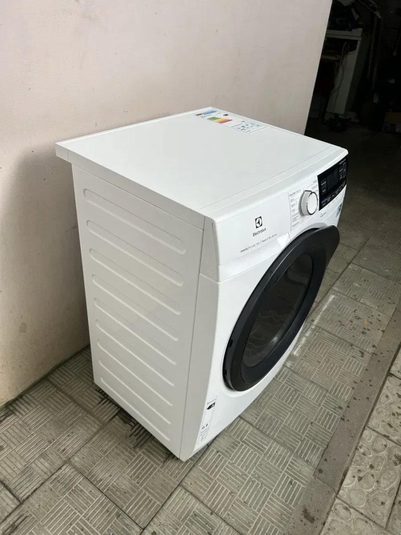 Стирально-Сушильная машина Electrolux 8/4 кг.Инвертор.EW7W368SU.Гарантия! — фото 4