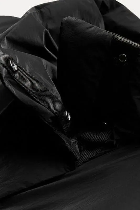 Стьобаний жилет zara  чорного кольору — фото 5