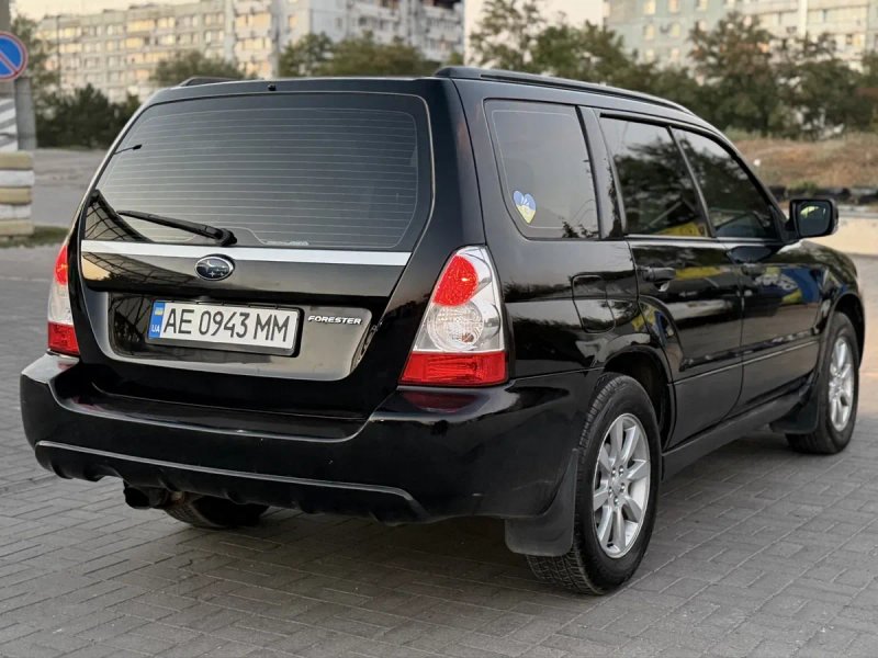 Subaru Forester 2.0 Автомат Полный Привод — фото 4