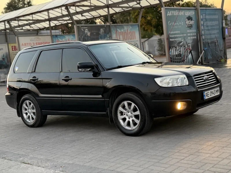 Subaru Forester 2.0 Автомат Полный Привод — фото 5