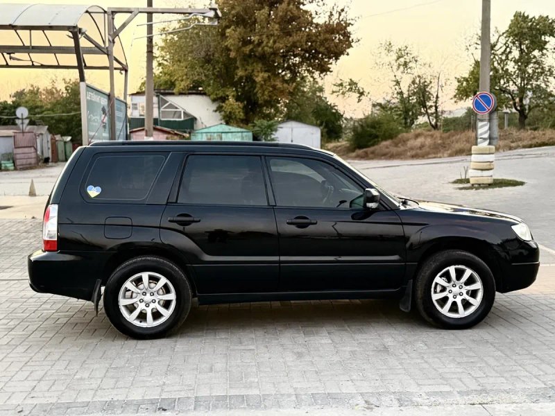 Subaru Forester 2.0 Автомат Полный Привод — фото 6