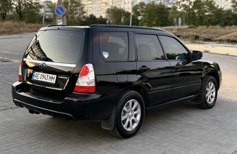 Subaru Forester 2.0 Автомат Полный Привод — фото 7