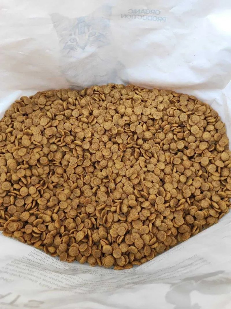 Сухий корм Cats Fish & Chicken (курка+ риба) для котів 10 к — фото 4