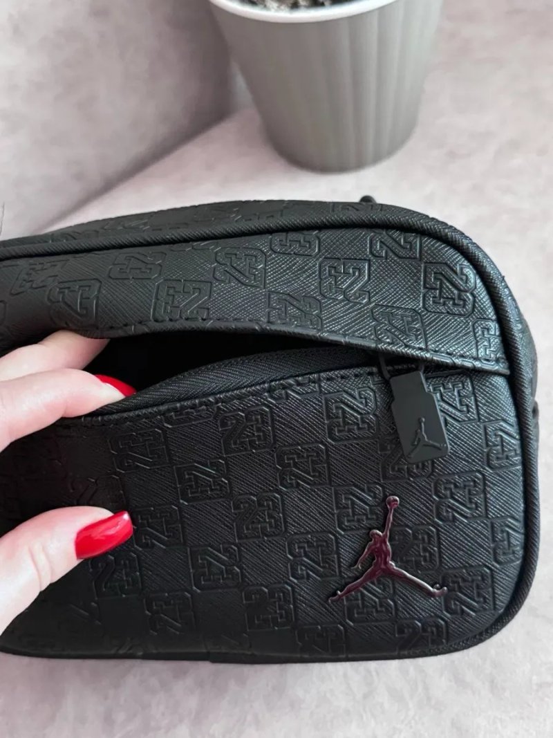 Сумка Air Jordan Monogram Crossbody | Nike, найк, джордан месенджер — фото 4