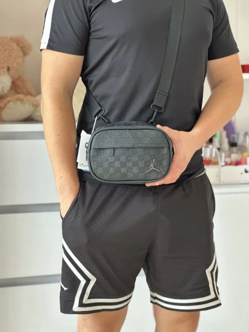 Сумка Air Jordan Monogram Crossbody | Nike, найк, джордан месенджер — фото 8