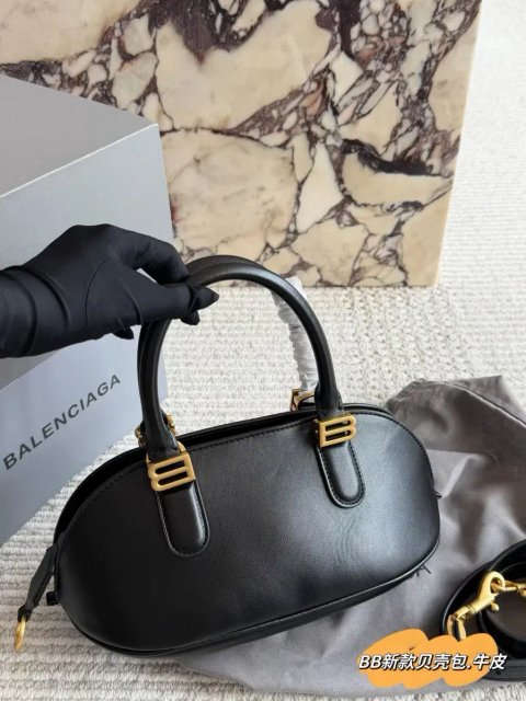 Сумка Balenciaga / Баленсіага в асортисенті