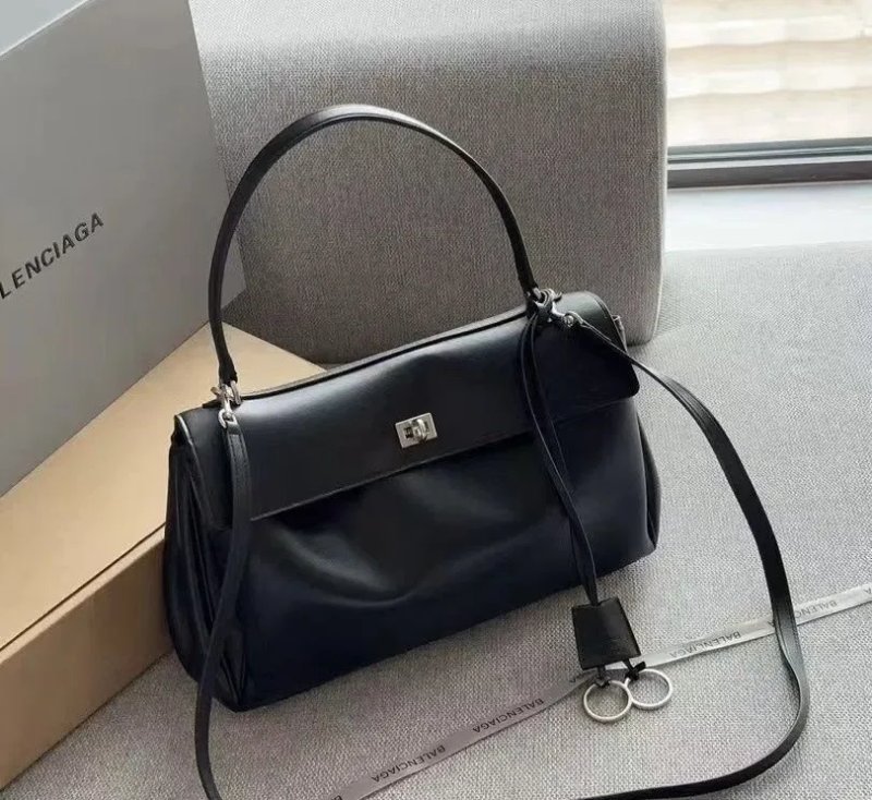 сумка balenciaga rodeo — фото 3