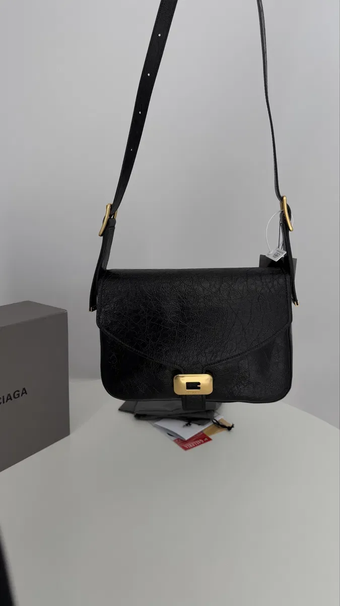 Сумка Balenciaga Rodeo Shoulder Bag — фото 8