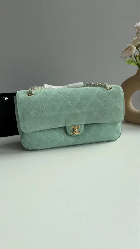 Сумка Chanel 32см  maxi flap в наявності
