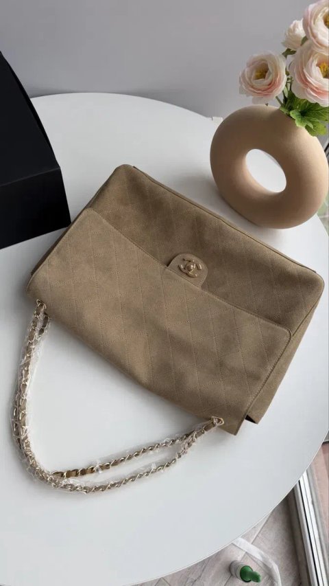 Сумка Chanel 38см maxi flap наявна
