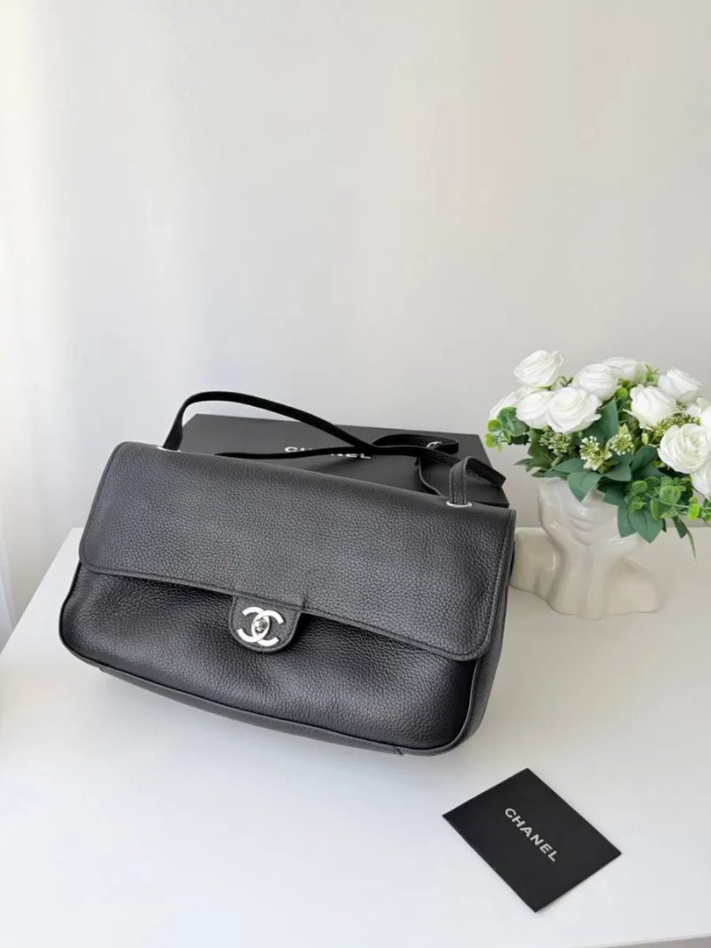 Сумка Chanel Maxi 32 — фото 2