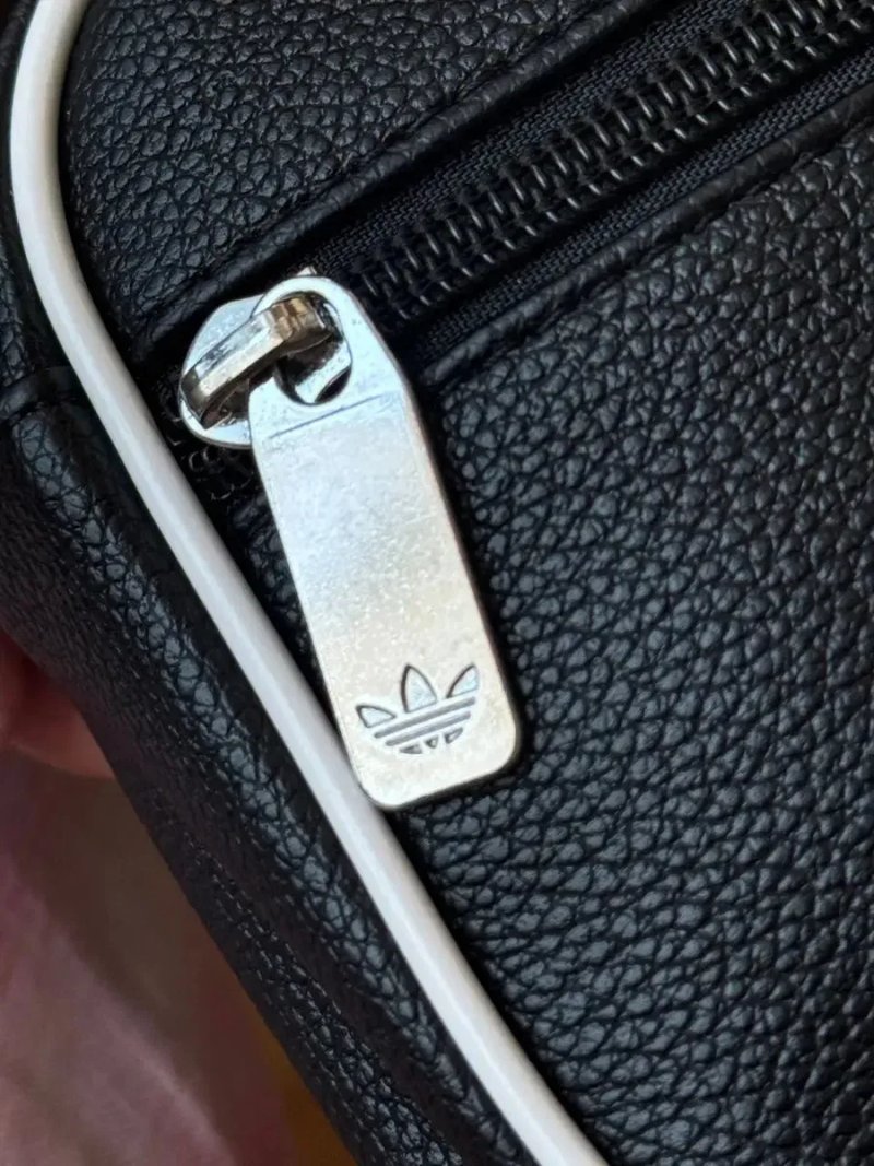 Сумка через плече Adidas AC MINI AIRL чорна. Мессеннджер Адідас. — фото 6