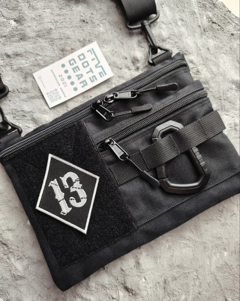 Сумка через плече для патчів cordura кросбоді з липучкою полем панелью шевронов velcro пласка  на плечо urban tactical городская тактическая унісекс — фото 7