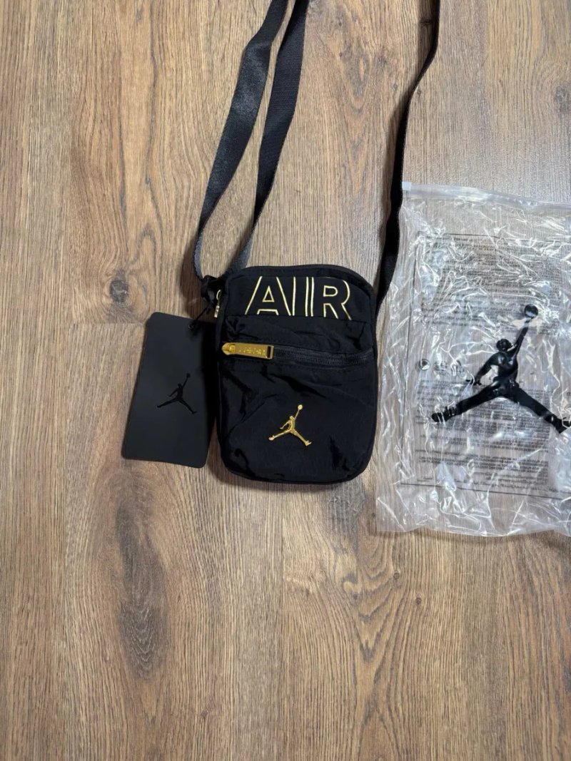 Сумка через плече Найк Аір Джордан / Сумка через плече Nike Air Jordan — фото 2