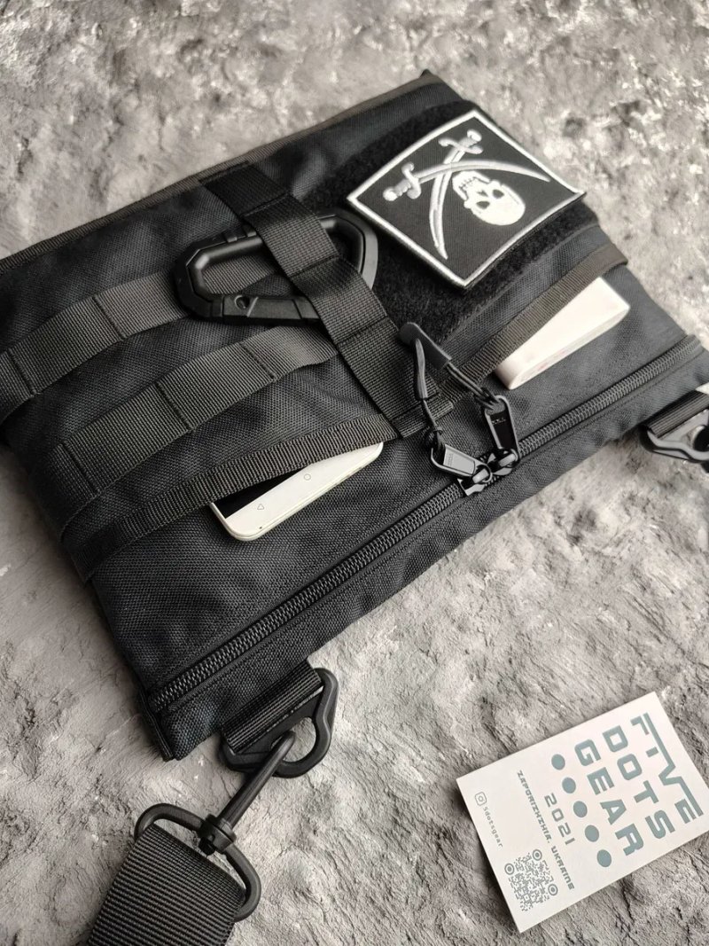 Сумка через плече з липучкою для патчів cordura кросбоді полем панелью шевронов velcro пласка  на плечо urban tactical городская тактическая унісекс — фото 3