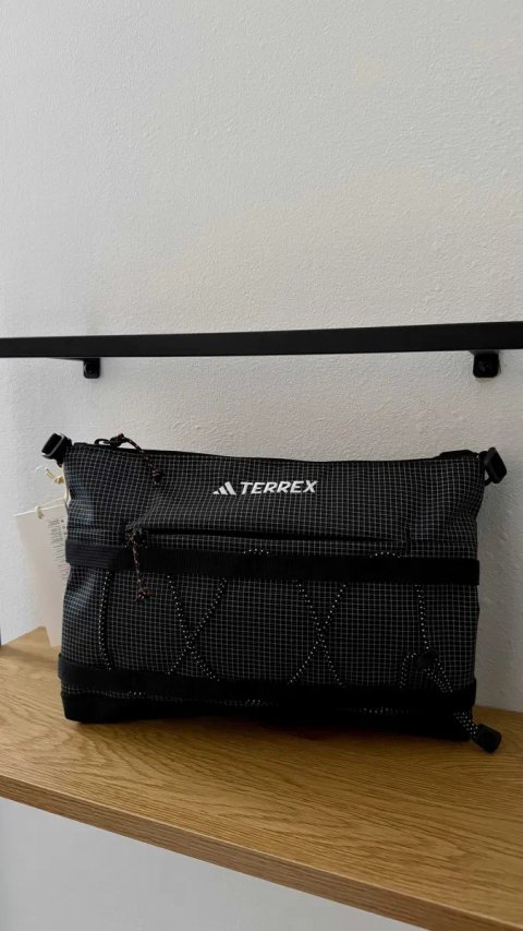 сумка через плечо мужская adidas Terrex Multi Organiser [Оригінал] Більше 50 моделей сумок в наявності дивіться інші оголошення у Тернополі магазин