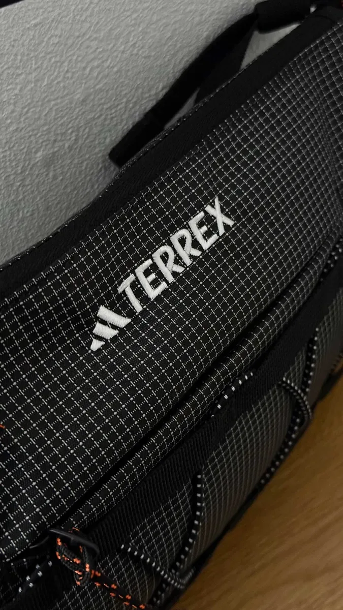 сумка через плечо мужская adidas Terrex Multi Organiser [Оригінал] Більше 50 моделей сумок в наявності дивіться інші оголошення у Тернополі магазин — фото 5