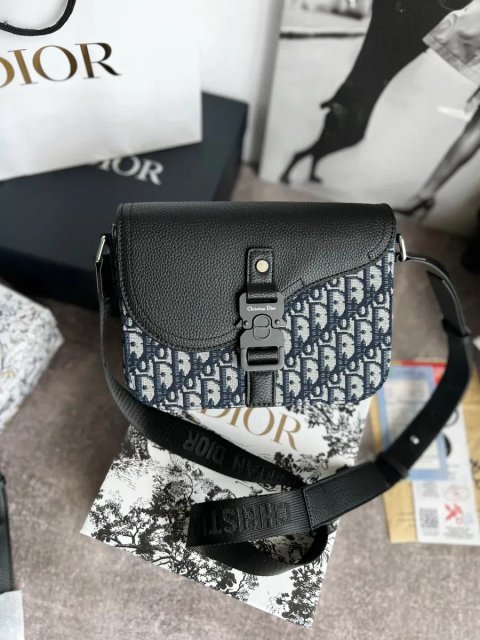 Сумка чоловіча Christian Dior Saddle bag with flap кристиан диор кожа