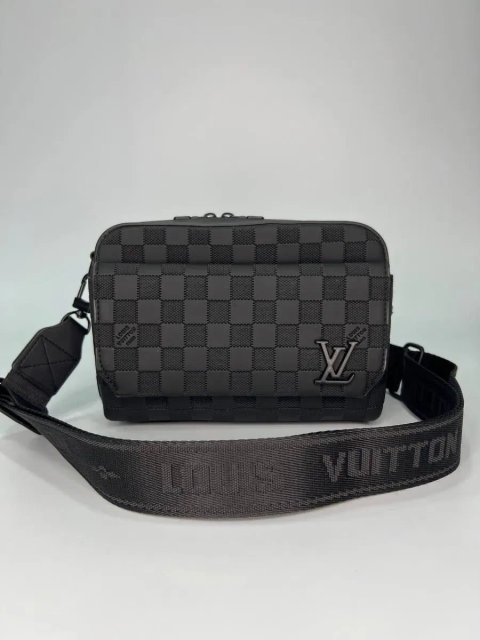 Сумка чоловіча Louis Vuitton, LV, луи витон, луї віттон. Кроссбоди / Мессенджер / Монограмм /Мужская сумка через плече Луи Витон. Люкс. Турция