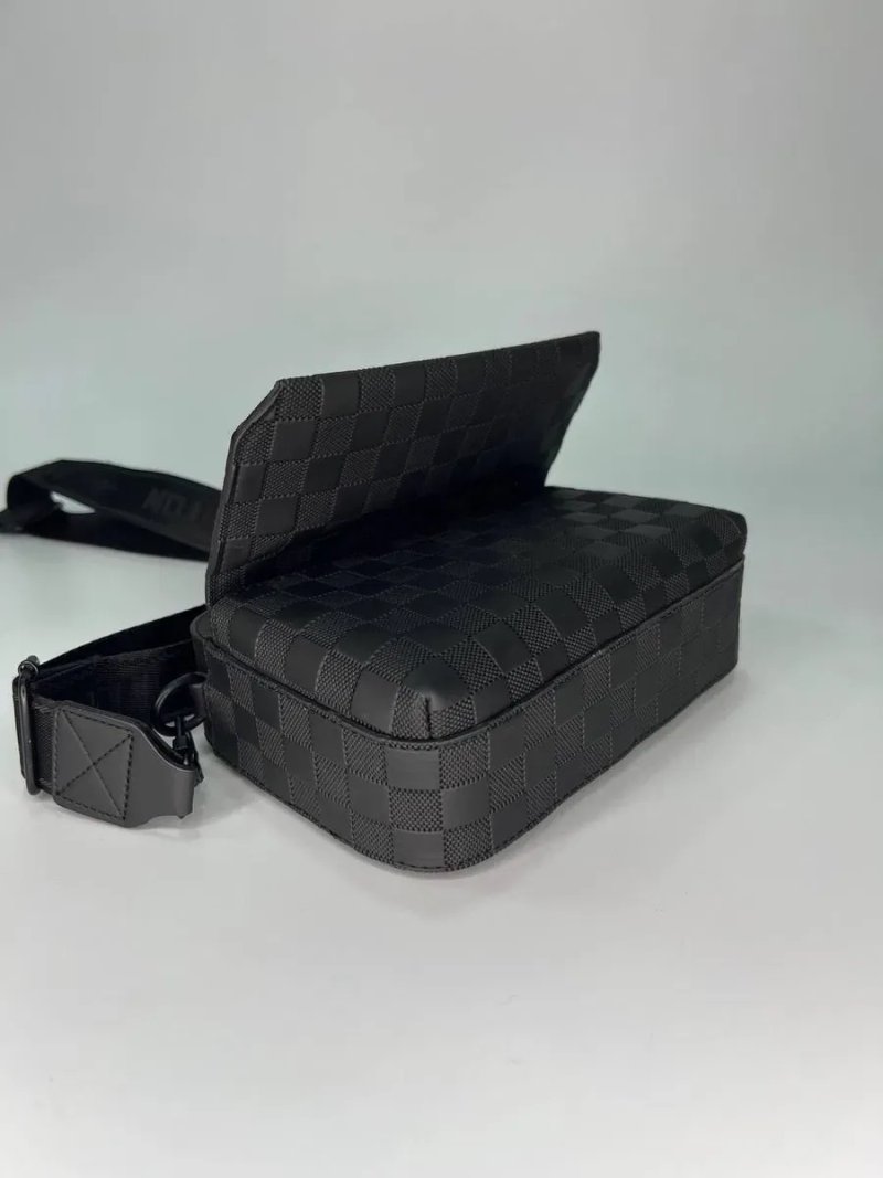 Сумка чоловіча Louis Vuitton, LV, луи витон, луї віттон. Кроссбоди / Мессенджер / Монограмм /Мужская сумка через плече Луи Витон. Люкс. Турция — фото 3