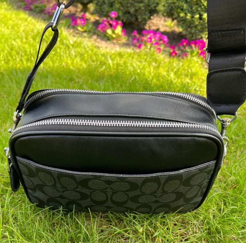 Сумка Coach чорна через плече | стильна месенджер | нова — фото 4