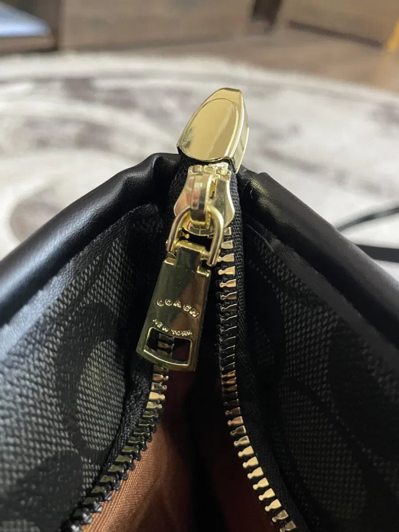 Сумка Coach city Tote bag, жіноча сумка шопер coach city tote bag, шкіряна сумка шопер коуч, женская сумка коач — фото 8