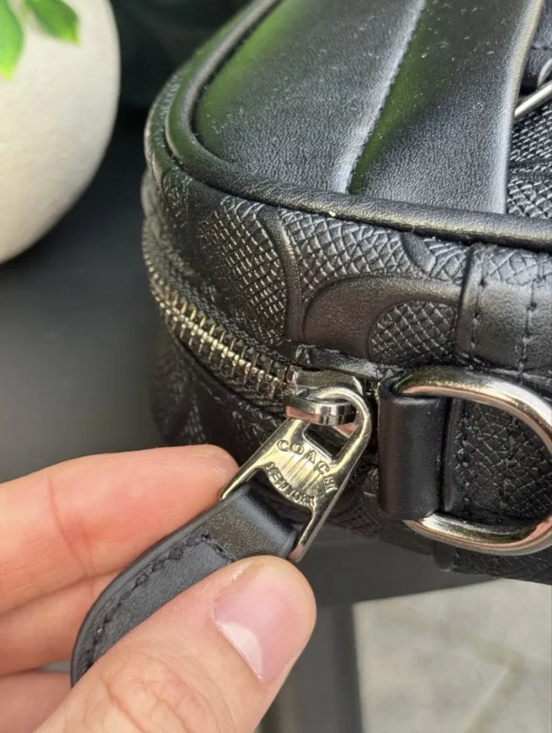 Сумка Coach мужская черная сумка коач черная коуч шкіряна чорна сіра | месенджер чорний Коач чоловічий барсетка Coach кожаная сумка через плечо Коуч — фото 4