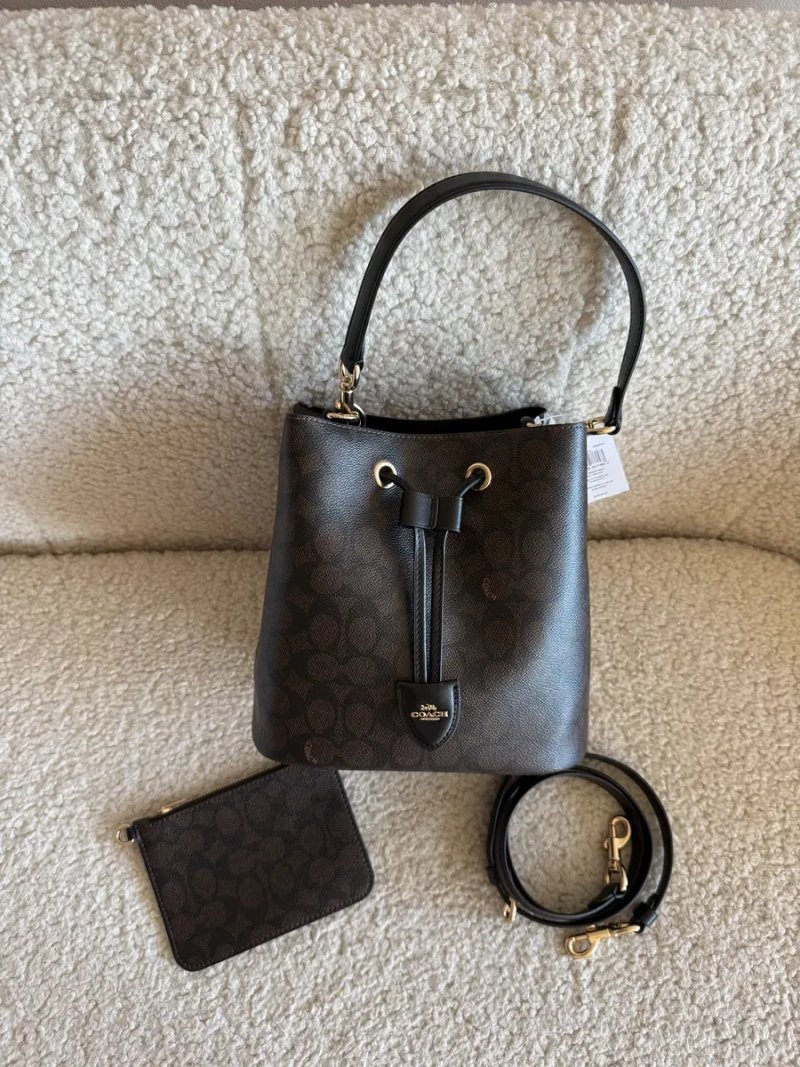 Сумка Coach Rowan Bucket Bag In Signature Canvas бежева — фото 6