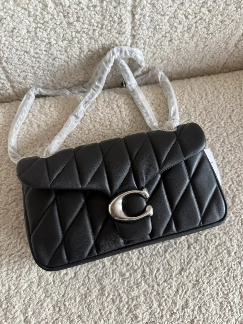 Сумка Coach Tabby Shoulder Bag 26 With Pillow Quilting — фото 3